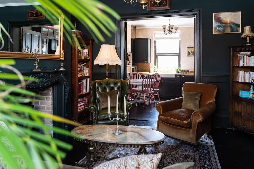 Vintage Townhouse, Wood Burner, Leafy Garden, Close To The Beach Margate Exterior photo